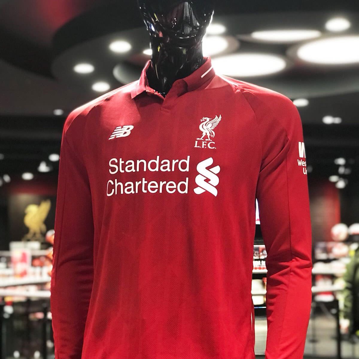 Liverpool home kit champions league hotsell